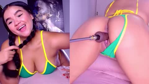 Snapshot of cutie__curvy chatting on 10.20.25 DAKOTA online show from 10.20.25