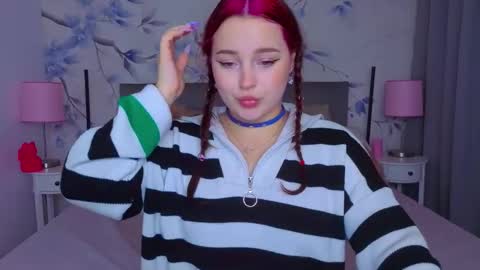 Nika  online show from 11.15.25