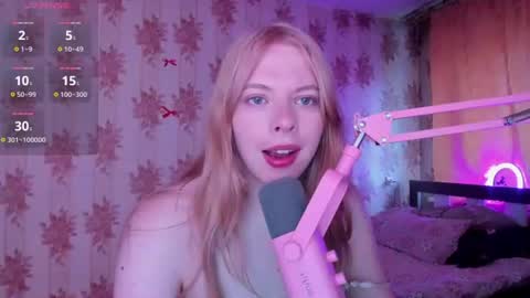 Snapshot of cutie_bambi_ chatting on 06.19.26 Bambi online show from 06.19.26