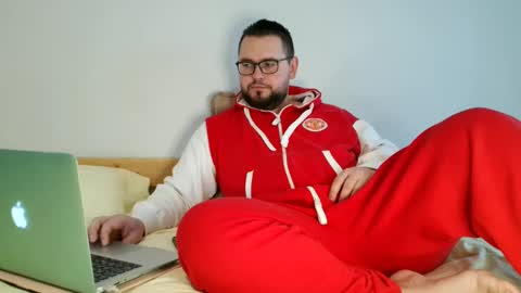 Ben hot video on page  online show from 03.03.25