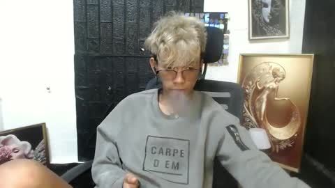 cutie_mico online show from 03.05.25