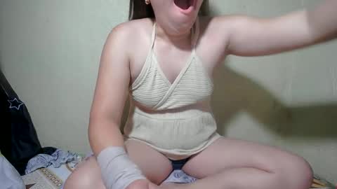 Snapshot of cutie_pie02 chatting on 06.29.26 cutie_pie02 online show from 06.29.26