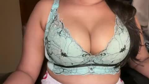 Snapshot of cutie_ruhi chatting on 07.04.26 Ruhii online show from 07.04.26