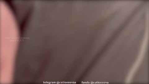 E online show from 06.15.26