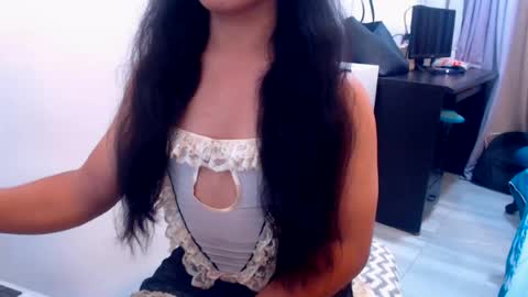 Snapshot of cutiefox18 chatting on 08.09.26 cutie jaira online show from 08.09.26