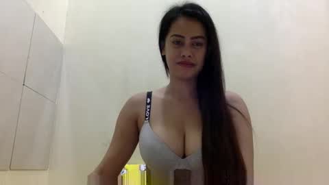 CutieTrina online show from 01.27.25