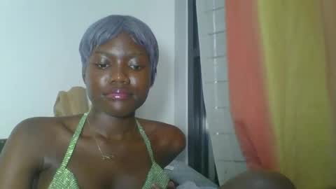 cutsy_fly online show from 04.18.26