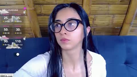 Snapshot of cutte_kitty_ chatting on 05.29.26 miss ari online show from 05.29.26