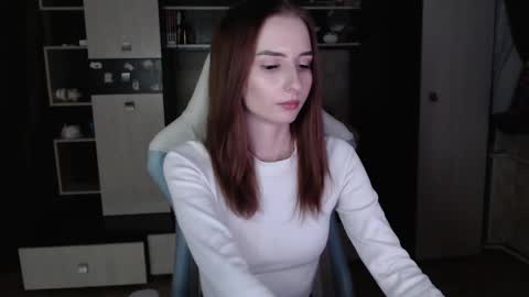 Cutti Crystal online show from 12.04.25