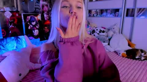 Nora online show from 02.22.26