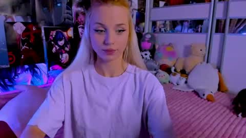 Nora online show from 07.25.26