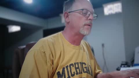 Snapshot of cuuminpussy chatting on 02.23.26 cuuminpussy online show from 02.23.26