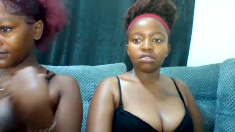 Snapshot of cuvy_babe chatting on 07.02.26 cuvy_babe online show from 07.02.26