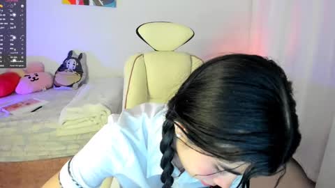 Liz online show from 02.21.25