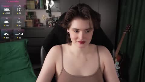 Helen Blossom online show from 02.05.26