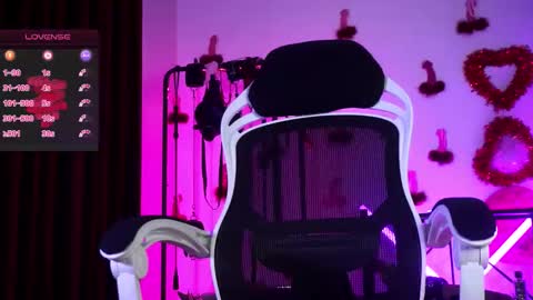 Lily Goddess online show from 02.11.26