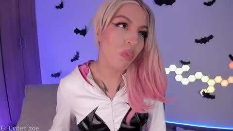  cyber zoe   online show from 10.29.25