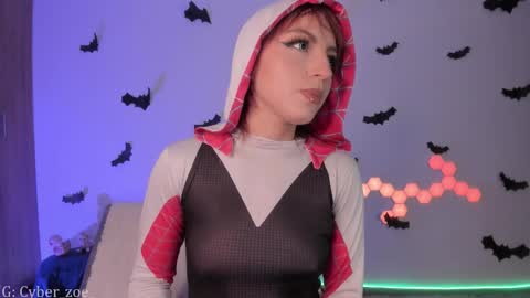  cyber zoe   online show from 11.06.25