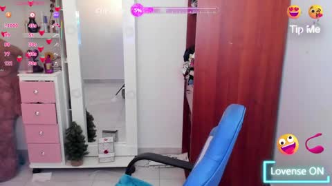 Snapshot of cynthiawatson_ chatting on 05.23.26 Cynthia online show from 05.23.26