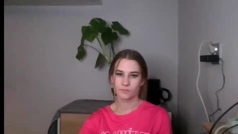 Snapshot of cyntianatural chatting on 12.28.24 CyntiaNatural online show from 12.28.24