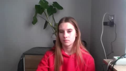 Snapshot of cyntianatural chatting on 12.29.24 CyntiaNatural online show from 12.29.24