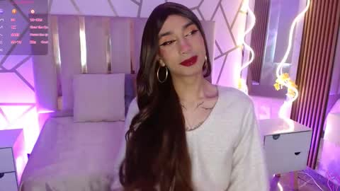 Snapshot of cyrus_tay chatting on 03.04.26 cyrus_tay online show from 03.04.26