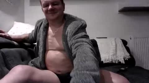 Snapshot of czerbis chatting on 12.17.24 czerbis online show from 12.17.24