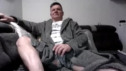 Snapshot of czerbis chatting on 03.10.25 czerbis online show from 03.10.25