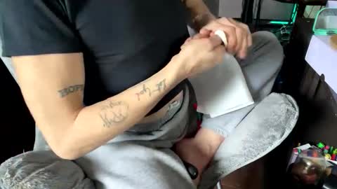 d3luluxx online show from 11.15.25