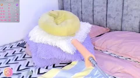 Snapshot of d_r_e_w_ chatting on 03.02.25 Sofia online show from 03.02.25