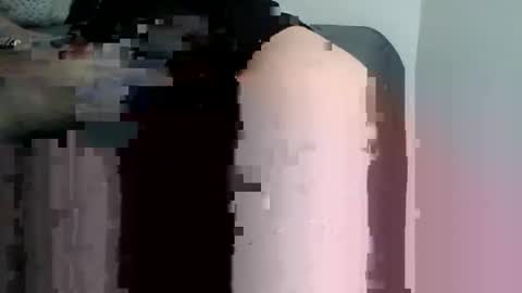 Snapshot of d_station chatting on 03.30.26 d_station online show from 03.30.26