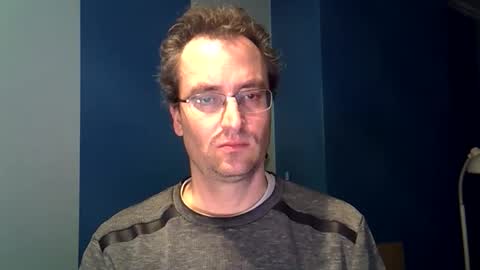 Snapshot of daanschr chatting on 02.23.25 daanschr online show from 02.23.25