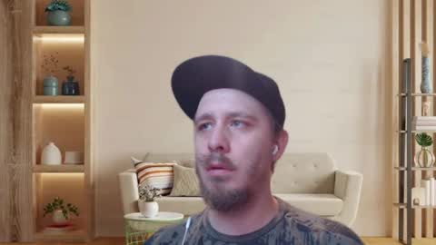 Snapshot of dabbydaddy25 chatting on 12.16.25 dabbydaddy25 online show from 12.16.25
