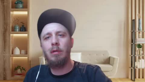Snapshot of dabbydaddy25 chatting on 05.14.26 dabbydaddy25 online show from 05.14.26