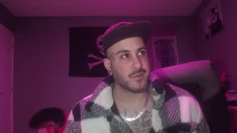 Snapshot of dabirdfree chatting on 02.12.25 Destroyer online show from 02.12.25