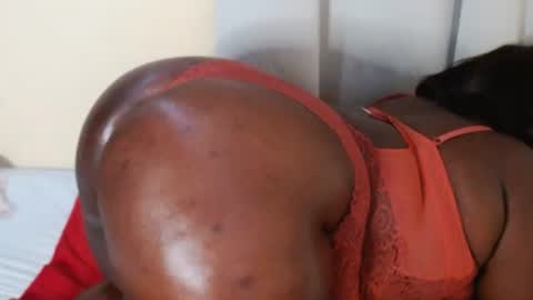 Snapshot of dackchoc21 chatting on 11.11.25 dackchoc21 online show from 11.11.25