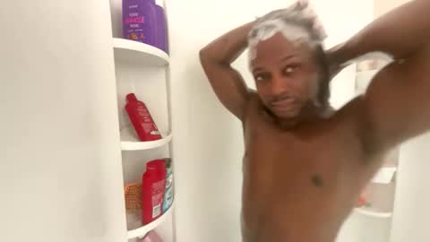 Snapshot of dacoochimonstersinc chatting on 12.20.25 Nympho online show from 12.20.25