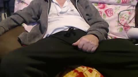 Snapshot of dad1956 chatting on 09.13.25 Helmut online show from 09.13.25