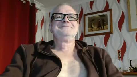 Brian ... online show from 03.06.25