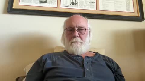 Snapshot of daddy341177 chatting on 02.20.25 daddy341177 online show from 02.20.25