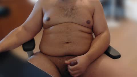 Snapshot of daddy_b34r chatting on 06.08.26 Daddy Bear Papa Ours online show from 06.08.26