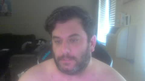 Snapshot of daddybody4u chatting on 03.03.25 daddybody4u online show from 03.03.25