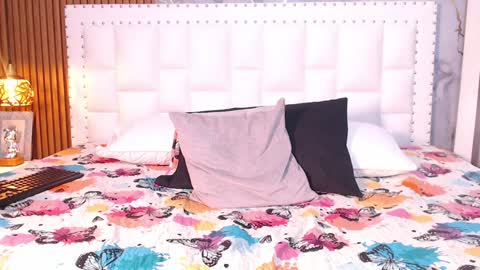 JAZMIN online show from 01.21.25