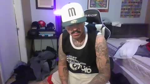 Snapshot of daddyjayare760 chatting on 02.28.25 daddyjayare760 online show from 02.28.25