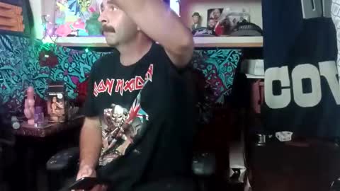 Snapshot of daddymill98 chatting on 10.21.25 daddymill98 online show from 10.21.25