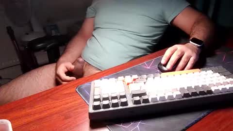 Snapshot of daddypimp3 chatting on 09.22.25 Paul online show from 09.22.25