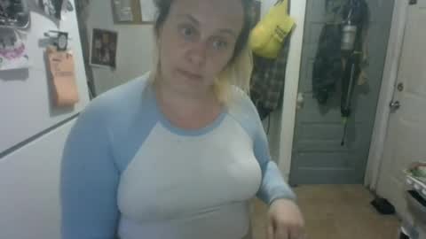 Snapshot of daddysg1rl123 chatting on 07.17.26 daddysg1rl123 online show from 07.17.26