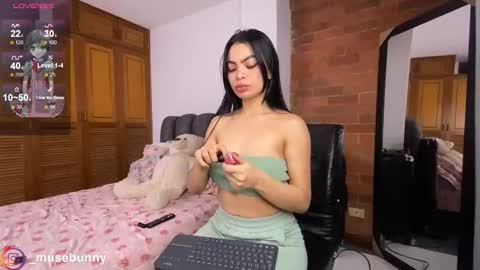 Sophie online show from 11.27.25