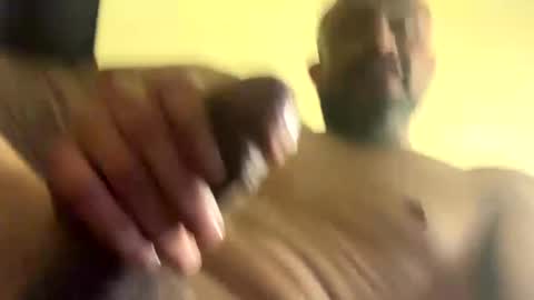 Snapshot of daddyway2happy chatting on 12.18.24 Let Me IRL online show from 12.18.24