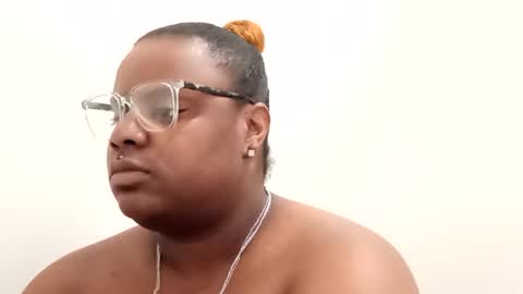 DadeesQTPie online show from 03.02.26